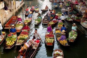 Floating market