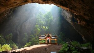 Khao-Sam-Roi-Yot park with van rental 
