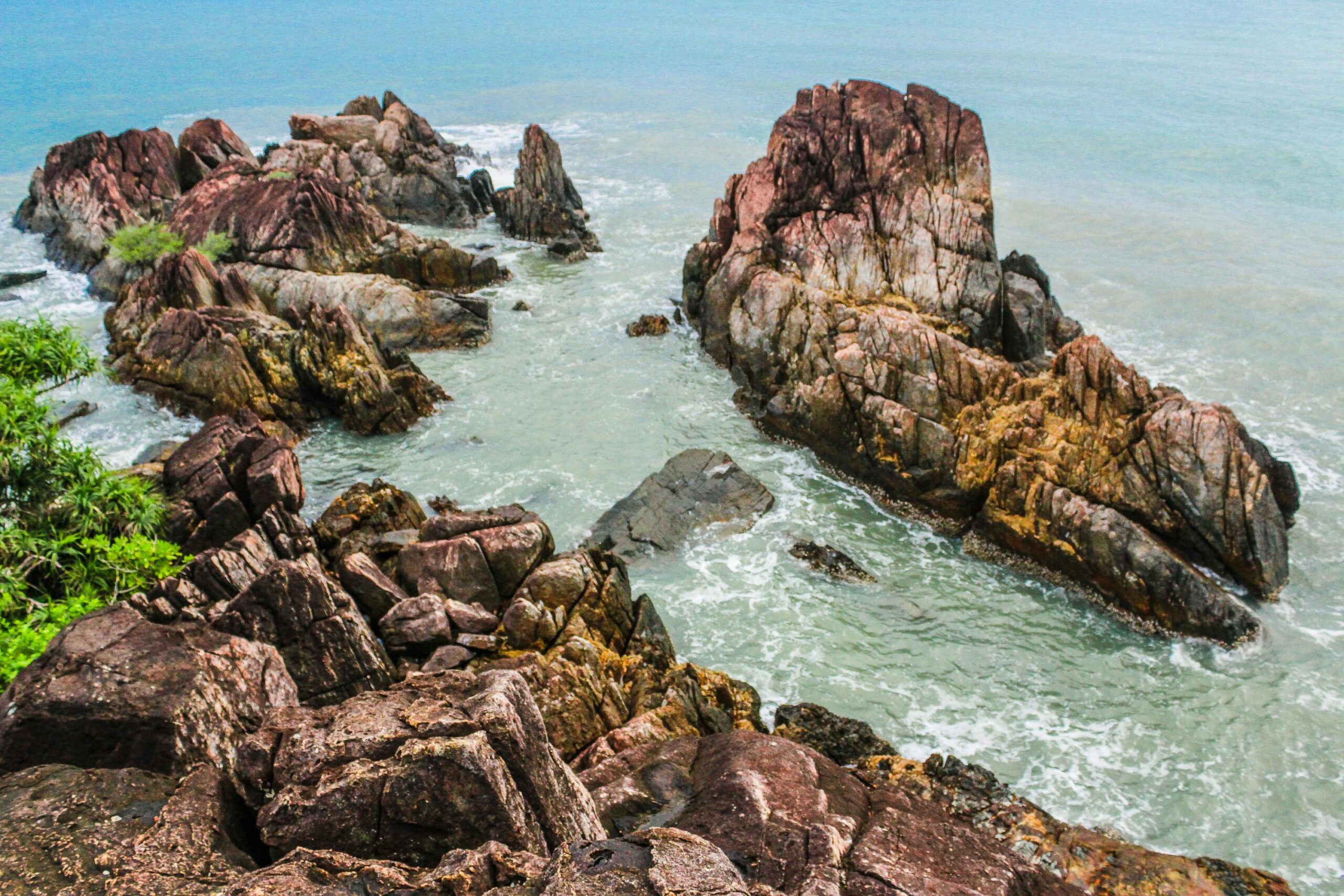 How to travel to Koh Chang with VIP van rental