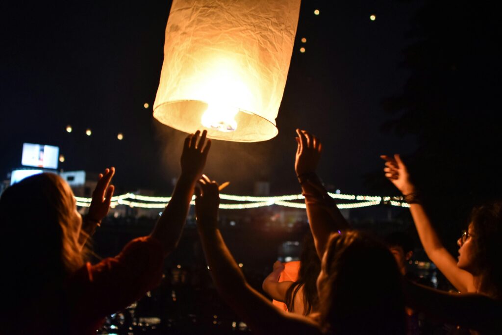 Chiang Mai hot air bollon yee peng festival